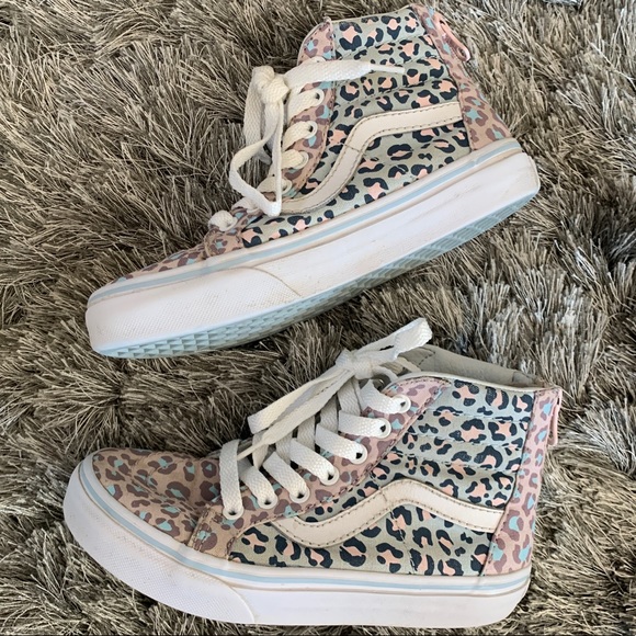 girls leopard vans